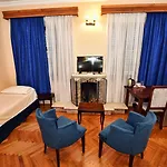 Hotel Rose Garden