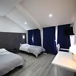Hotel Rose Garden