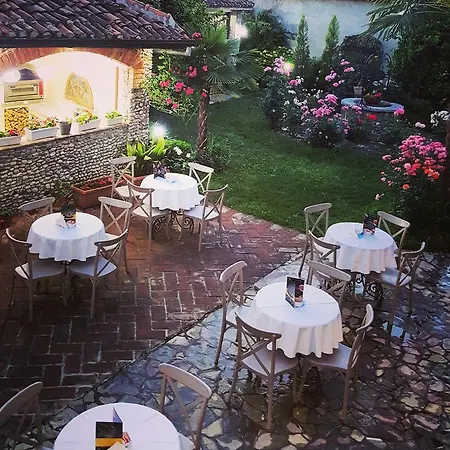 Rose Garden