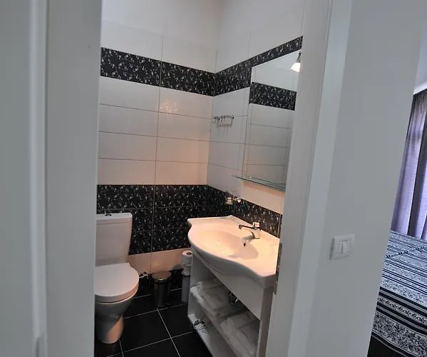 Rose Garden Hotel Shkodër