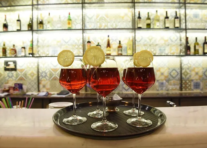 Hotel Rose Garden 3*