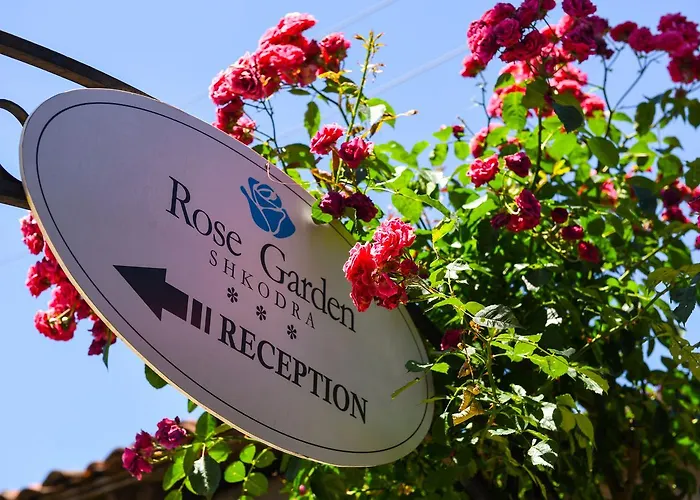Rose Garden Hotel 3*