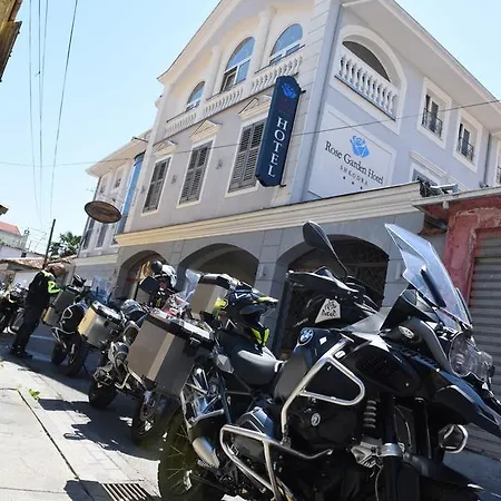 Hotel Rose Garden 3*