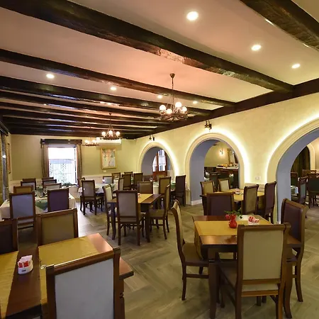 Rose Garden Hotel Shkodër