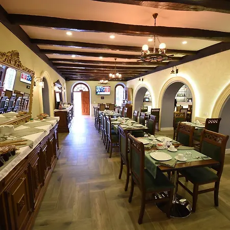 Rose Garden 酒店 Shkodër
