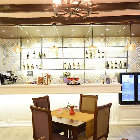 Hotel Rose Garden Shkoder