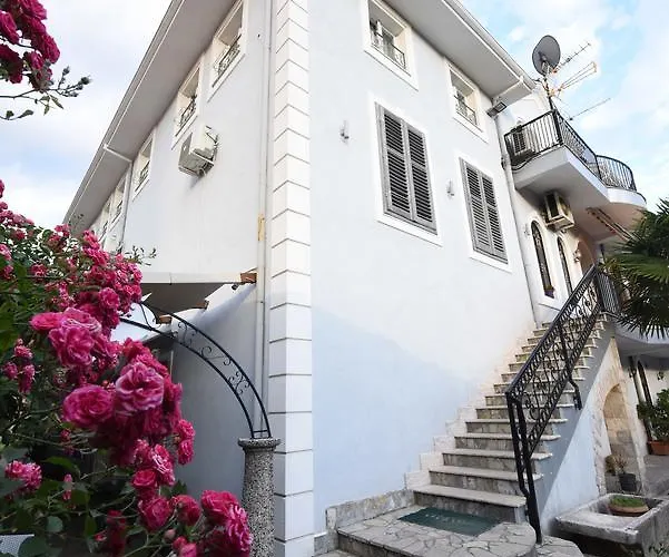 Rose Garden 3* Shkoder