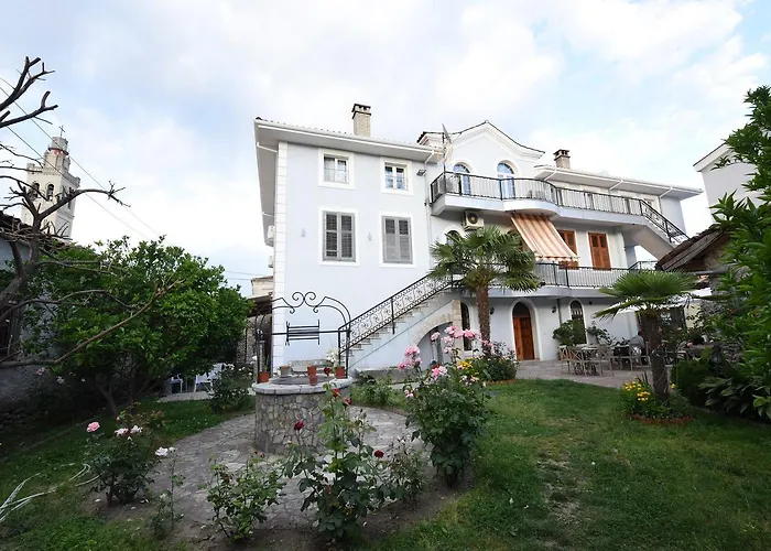 Rose Garden Hotel Shkodër